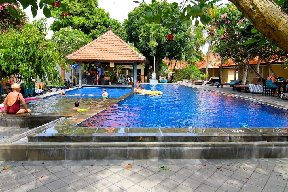 New Garden View Resort Legian  Exterior photo